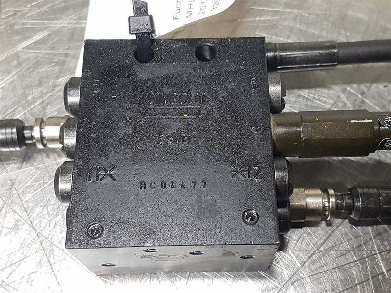 Fuchs MHL320-Terex 5468662086-Lubricating system - Frame/ Chassis for Construction machinery: picture 3 Fuchs MHL320-Terex 5468662086-Lubricating system - Frame/ Chassis for Construction machinery: picture 3