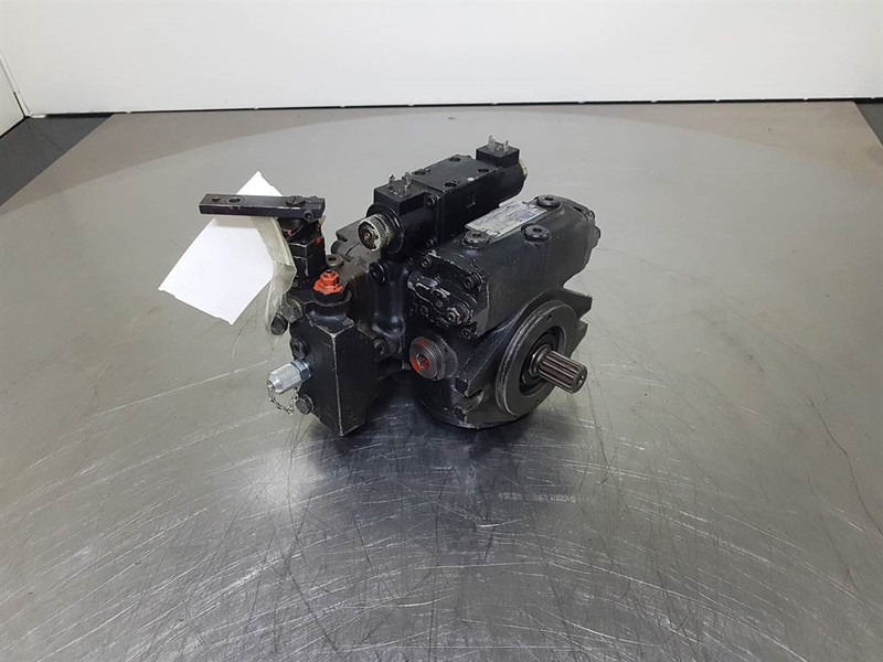 Giant - Bondioli & Pavesi M4PV28-28-Drive pump repair - Hydraulics for Construction machinery: picture 1 Giant - Bondioli & Pavesi M4PV28-28-Drive pump repair - Hydraulics for Construction machinery: picture 1