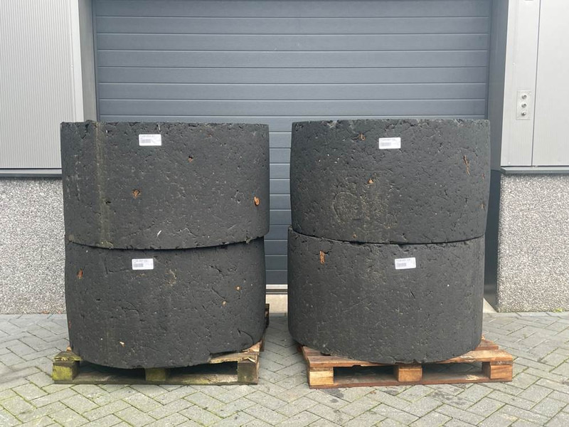 Liebherr LH40M-Trelleborg Brawler 45x10x24-Tire/Reifen/Band - Wheels and tires for Construction machinery: picture 1 Liebherr LH40M-Trelleborg Brawler 45x10x24-Tire/Reifen/Band - Wheels and tires for Construction machinery: picture 1