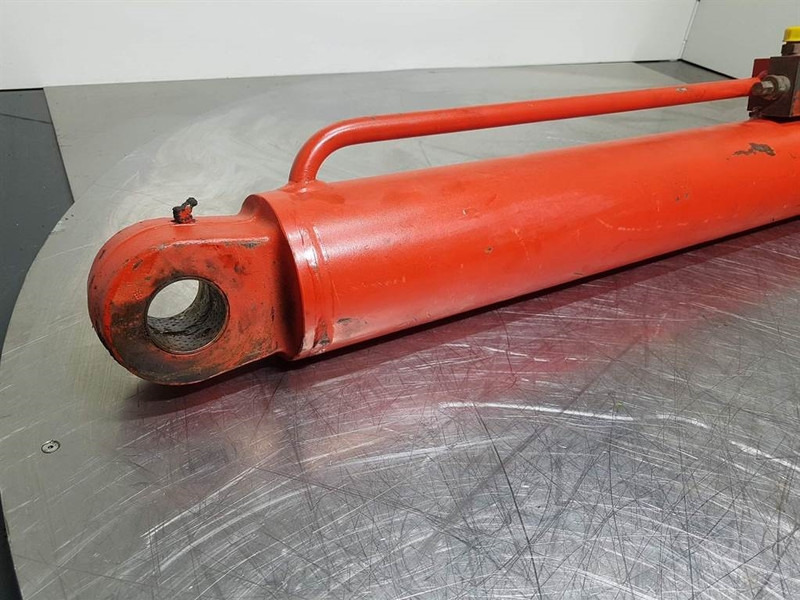 Manitou MT1233ST-224933-Lifting cylinder/Zylinder/Cilinder - Hydraulics: picture 2 Manitou MT1233ST-224933-Lifting cylinder/Zylinder/Cilinder - Hydraulics: picture 2