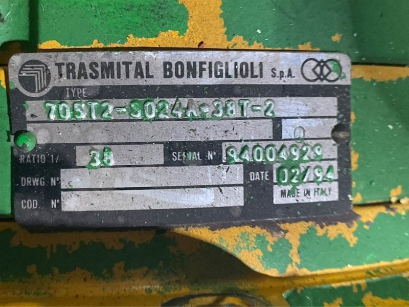 Hydraulics for Construction machinery Mecalac 11CX-Bonfiglioli 705T2-S024A*38T-2-Swing motor: picture 8 Hydraulics for Construction machinery Mecalac 11CX-Bonfiglioli 705T2-S024A*38T-2-Swing motor: picture 8