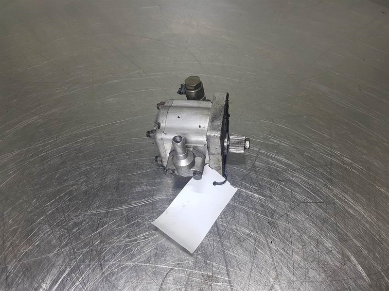 Perkins T4.236-XugpaBnuka A42X-Gearpump/Zahnradpumpe - Hydraulics for Construction machinery: picture 1 Perkins T4.236-XugpaBnuka A42X-Gearpump/Zahnradpumpe - Hydraulics for Construction machinery: picture 1