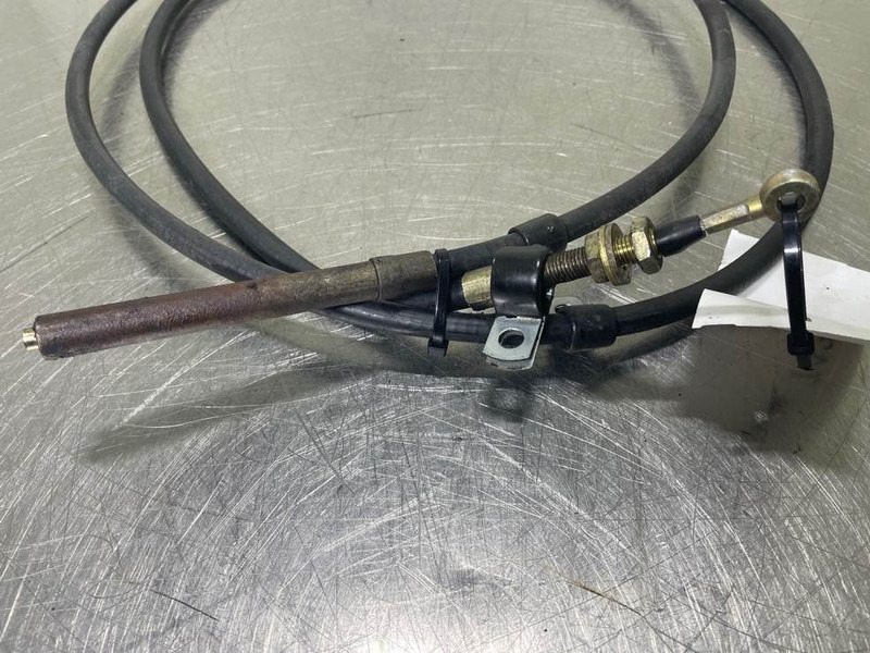 Schaeff SKL834-0461527025/6451371000-Handbrake cable - Frame/ Chassis for Construction machinery: picture 3 Schaeff SKL834-0461527025/6451371000-Handbrake cable - Frame/ Chassis for Construction machinery: picture 3
