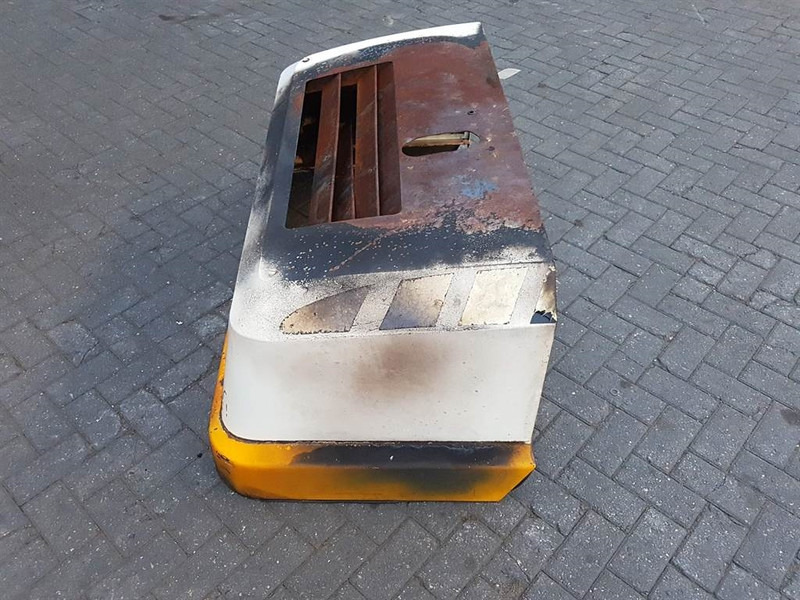 Schaeff SKL853-6463519040-Engine hood/Motorhaube/Motorkap - Frame/ Chassis for Construction machinery: picture 2 Schaeff SKL853-6463519040-Engine hood/Motorhaube/Motorkap - Frame/ Chassis for Construction machinery: picture 2