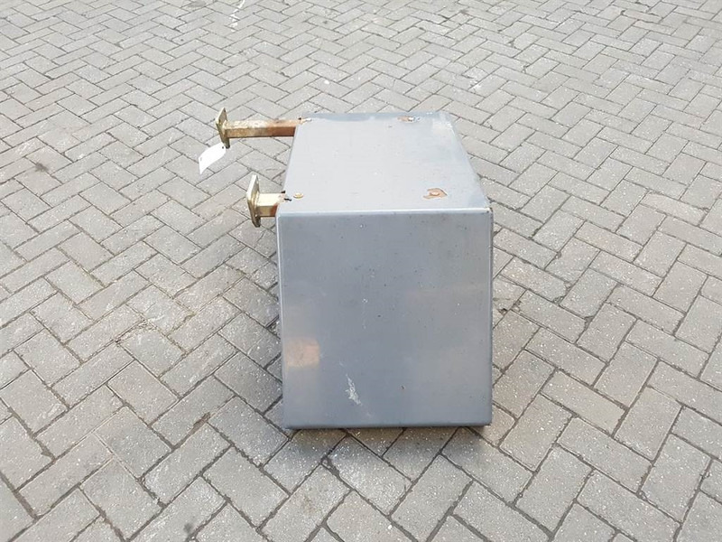 Terex TL210-0457002032/6457002032-Mud guard/Kotfluegel - Frame/ Chassis for Construction machinery: picture 3 Terex TL210-0457002032/6457002032-Mud guard/Kotfluegel - Frame/ Chassis for Construction machinery: picture 3