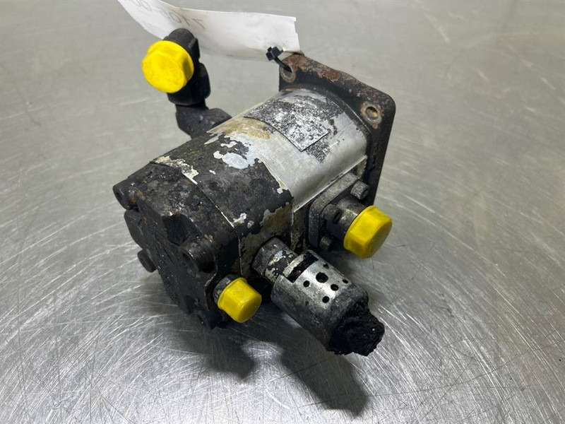 Terex TW150-6120579-Ventilator motor/Lueftermotor - Hydraulics for Construction machinery: picture 2 Terex TW150-6120579-Ventilator motor/Lueftermotor - Hydraulics for Construction machinery: picture 2