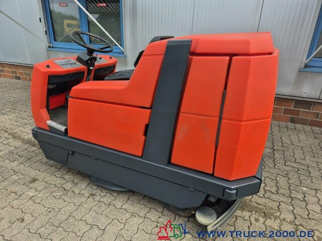 Hako Hakomatic B1100 Kehr- Nass- Scheuersaugmaschine - Scrubber dryer: picture 4 Hako Hakomatic B1100 Kehr- Nass- Scheuersaugmaschine - Scrubber dryer: picture 4