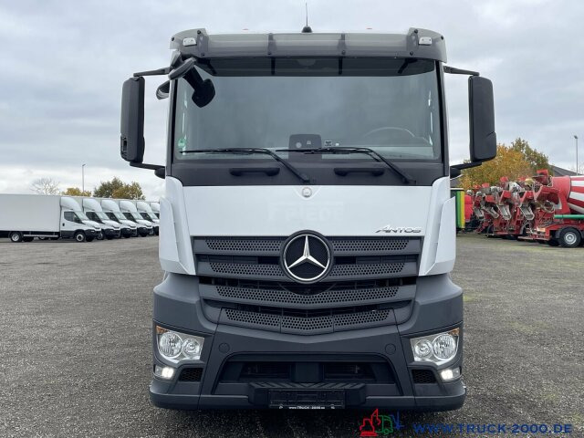 Mercedes-Benz Antos 2542 Hiab 177K HIPRO mit Funkfernbedienung - Dropside/ Flatbed truck, Crane truck: picture 2 Mercedes-Benz Antos 2542 Hiab 177K HIPRO mit Funkfernbedienung - Dropside/ Flatbed truck, Crane truck: picture 2