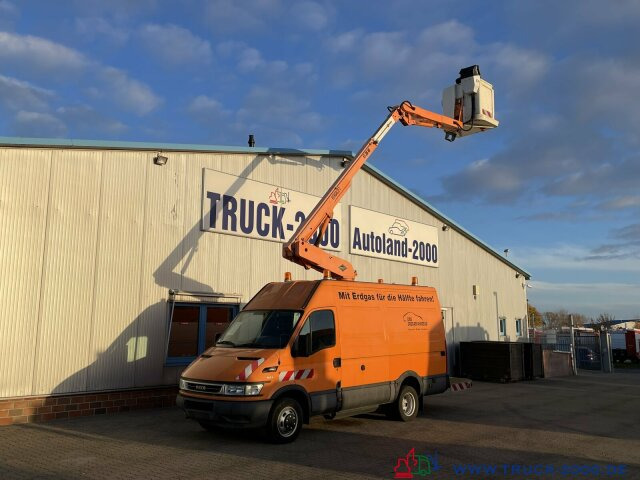 Truck with aerial platform Ruthmann 50C11 Iveco Daily Versalift 14m Erdgasantrieb: picture 8