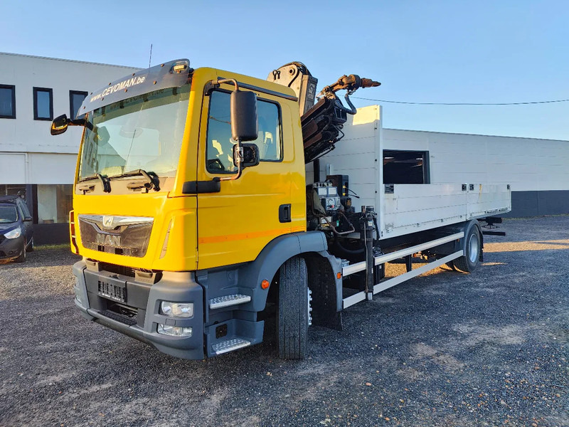 Dropside/ Flatbed truck, Crane truck MAN TGM 18.250 Open box + HIAB 166-3: picture 12 Dropside/ Flatbed truck, Crane truck MAN TGM 18.250 Open box + HIAB 166-3: picture 12