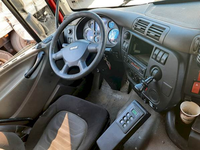DAF CF75.310 6X2 - Cab chassis truck: picture 3 DAF CF75.310 6X2 - Cab chassis truck: picture 3