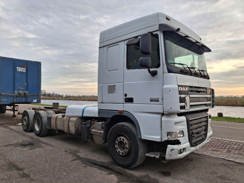 DAF XF 105.460 - Cab chassis truck: picture 2 DAF XF 105.460 - Cab chassis truck: picture 2