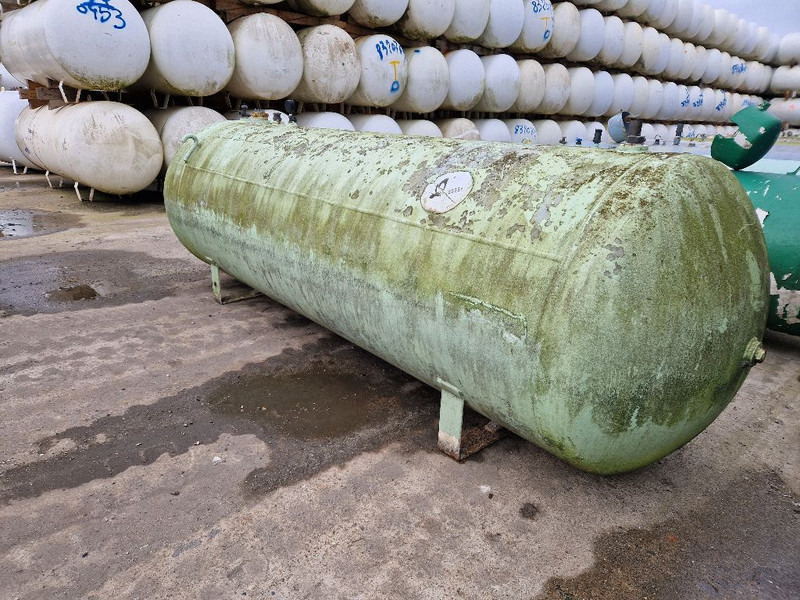 LPG / GAS GASTANK 2350 LITER - Fuel tank: picture 1 LPG / GAS GASTANK 2350 LITER - Fuel tank: picture 1