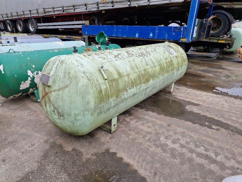 LPG / GAS GASTANK 2350 LITER - Fuel tank: picture 3 LPG / GAS GASTANK 2350 LITER - Fuel tank: picture 3