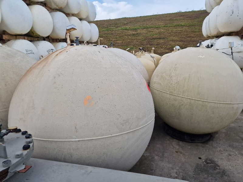 LPG / GAS GASTANK 3500 LITER - Fuel tank: picture 2 LPG / GAS GASTANK 3500 LITER - Fuel tank: picture 2