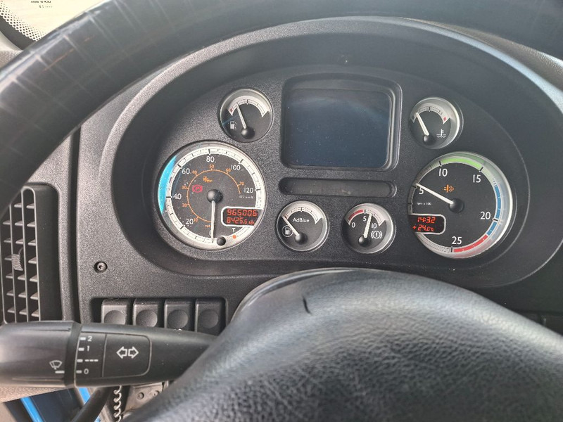 DAF XF105.460 - Tractor truck: picture 2 DAF XF105.460 - Tractor truck: picture 2