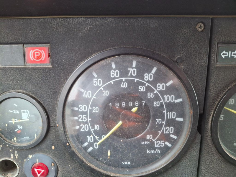 Truck Mercedes-Benz LP 813: picture 7