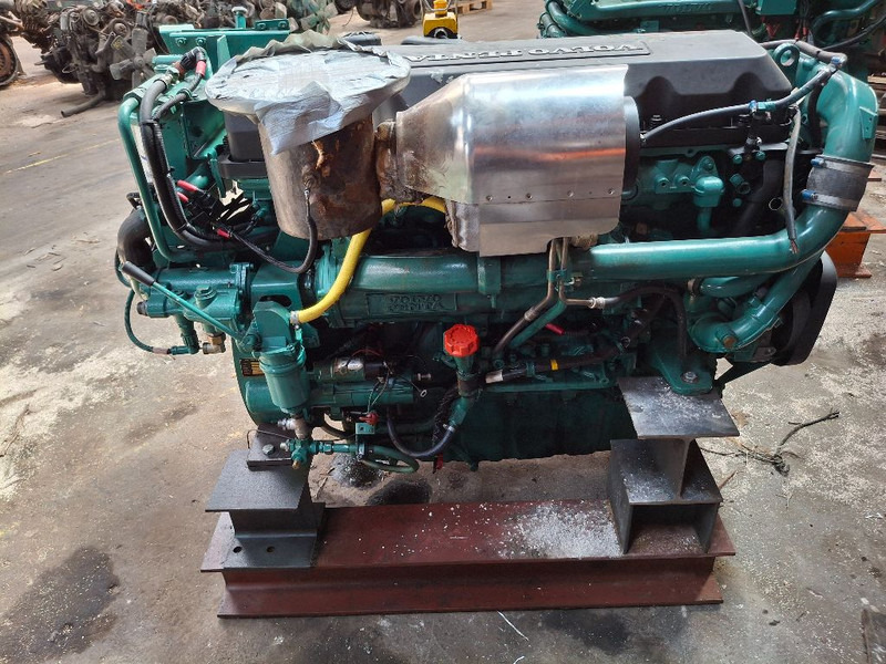 Volvo PENTA D9A2J MH - Engine: picture 4 Volvo PENTA D9A2J MH - Engine: picture 4