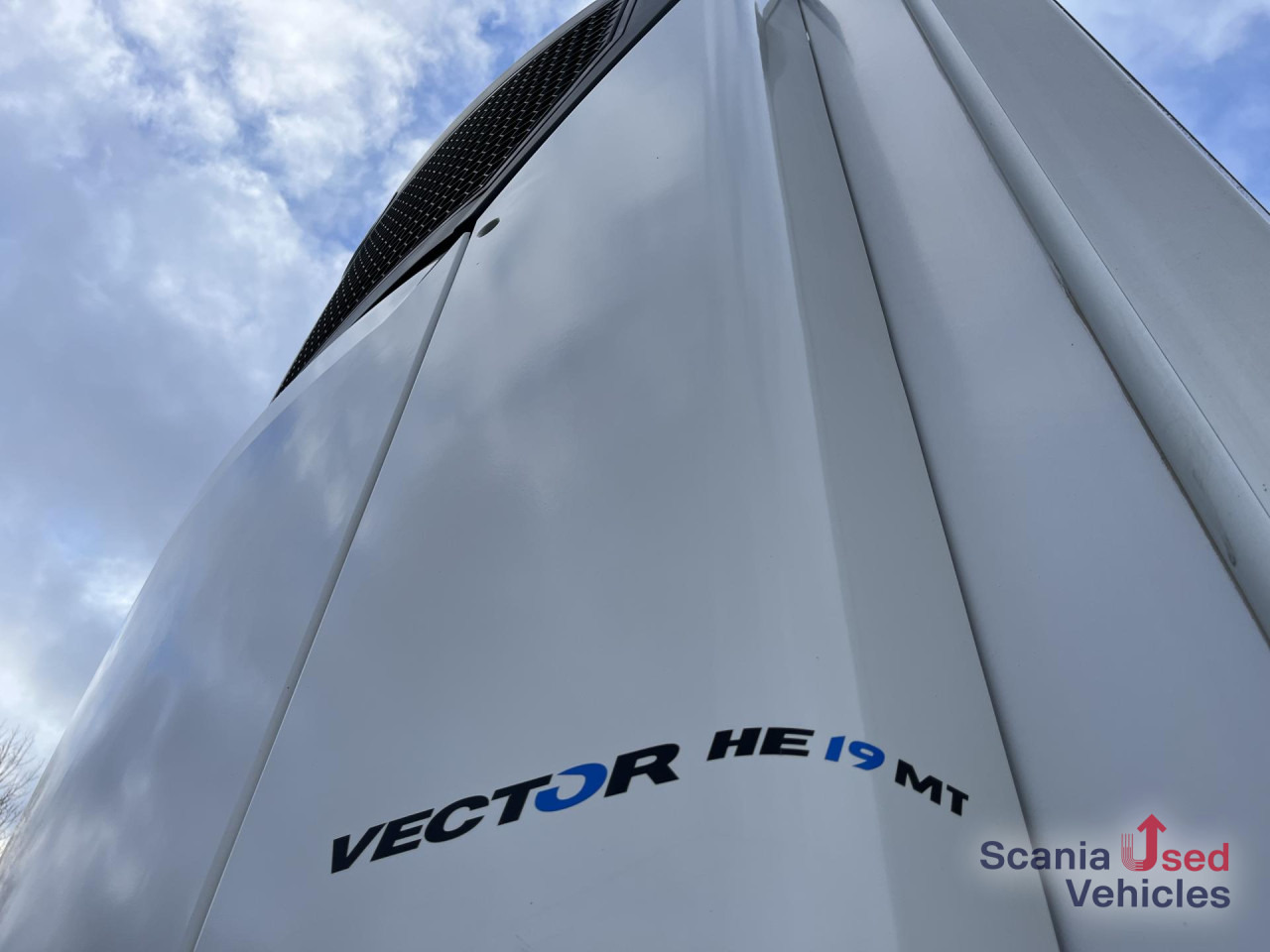 LAMBERET LAMBERET SR2L FRIGO CARRIER VECTOR19 MT -30 6X - Refrigerator trailer: picture 3 LAMBERET LAMBERET SR2L FRIGO CARRIER VECTOR19 MT -30 6X - Refrigerator trailer: picture 3