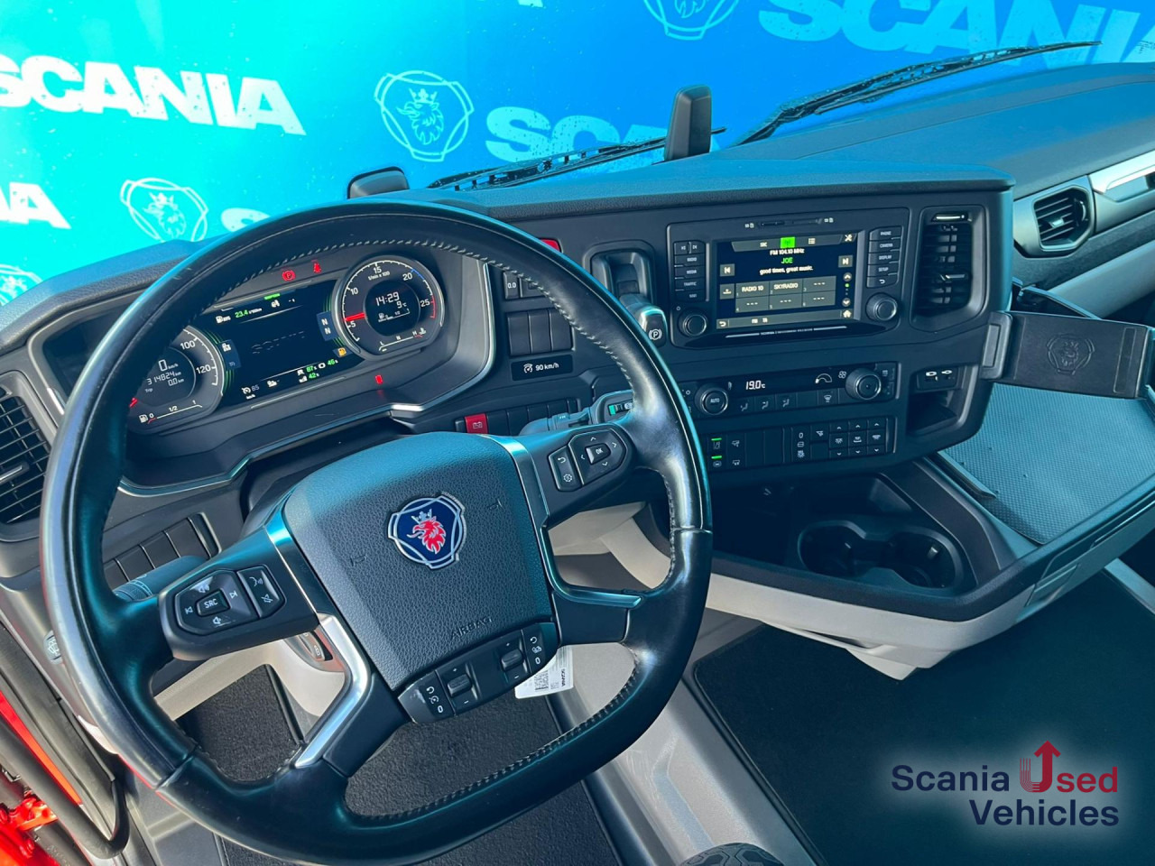 SCANIA R 410 A4x2NA RETARDER LED NAVI - Tractor truck: picture 4 SCANIA R 410 A4x2NA RETARDER LED NAVI - Tractor truck: picture 4