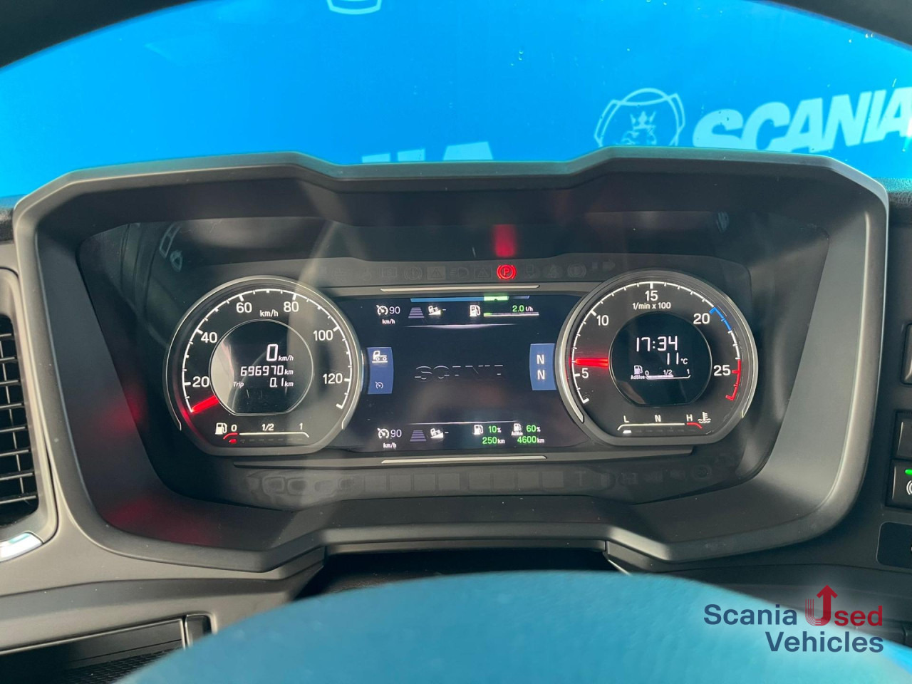 SCANIA R 450 A4x2NA RETARDER 8T DIFF-L SMART2 - Tractor truck: picture 5 SCANIA R 450 A4x2NA RETARDER 8T DIFF-L SMART2 - Tractor truck: picture 5