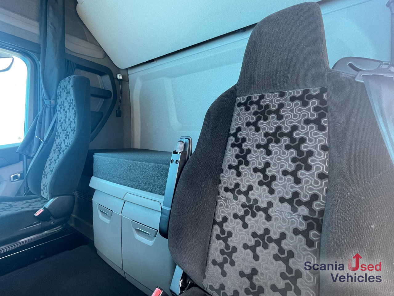 SCANIA S 500 A4X2NB RETARDER FULL AIR 8T P-AIRCO ACC - Tractor truck: picture 5 SCANIA S 500 A4X2NB RETARDER FULL AIR 8T P-AIRCO ACC - Tractor truck: picture 5