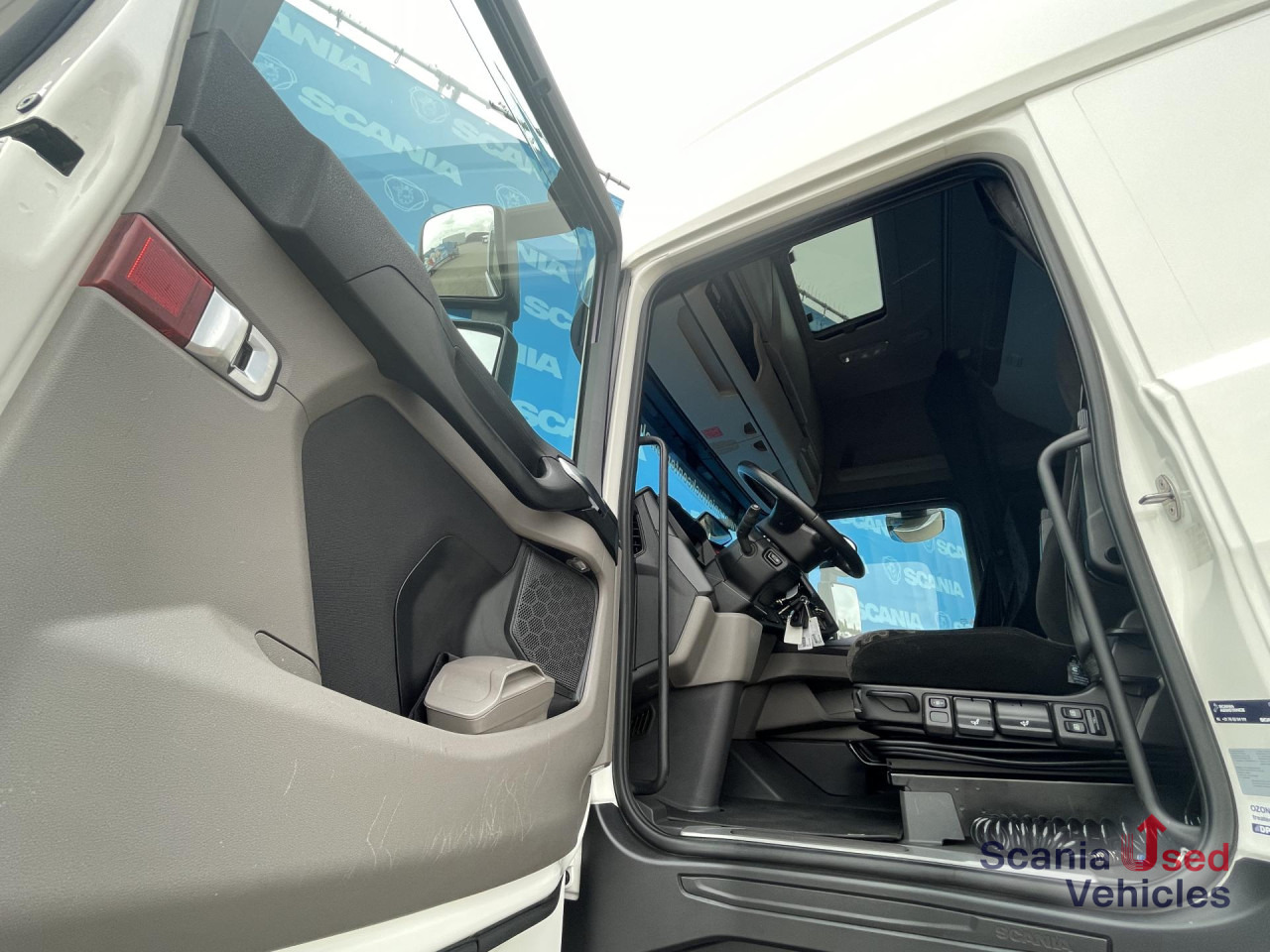 SCANIA S 500 A4x2NB RETARDER P-AIRCO FULL AIR 8T ACC - Tractor truck: picture 4 SCANIA S 500 A4x2NB RETARDER P-AIRCO FULL AIR 8T ACC - Tractor truck: picture 4