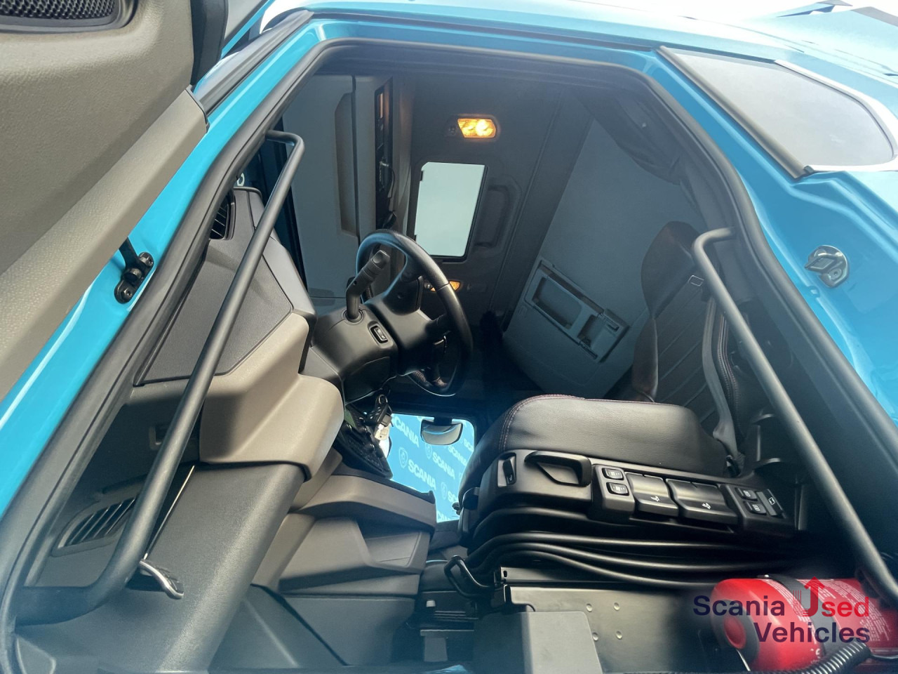 SCANIA S 660 A6x2/4NB V8 RETARDER FULL AIR 8T DIFF-L LED - Tractor truck: picture 2 SCANIA S 660 A6x2/4NB V8 RETARDER FULL AIR 8T DIFF-L LED - Tractor truck: picture 2