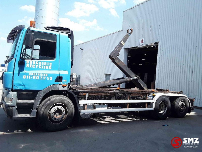 DAF 85 CF 380 - Container transporter/ Swap body truck: picture 5 DAF 85 CF 380 - Container transporter/ Swap body truck: picture 5