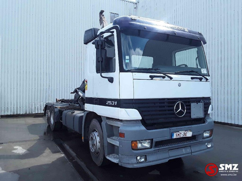 Mercedes-Benz Actros 2531 francais - Container transporter/ Swap body truck: picture 1 Mercedes-Benz Actros 2531 francais - Container transporter/ Swap body truck: picture 1