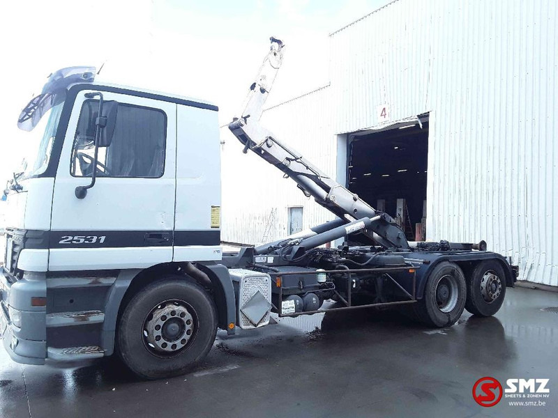 Mercedes-Benz Actros 2531 francais - Container transporter/ Swap body truck: picture 5 Mercedes-Benz Actros 2531 francais - Container transporter/ Swap body truck: picture 5