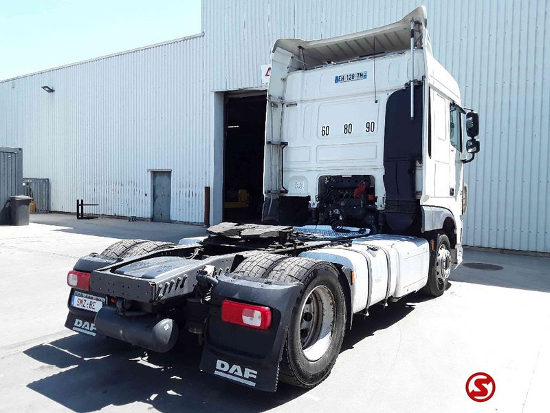 Tractor truck DAF 106 XF 510 Spacecab intarder 2 tanks FR truck: picture 11