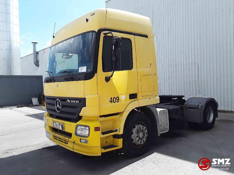 Mercedes-Benz Actros 1841 eps 3 pedals - parabrise cassé - windshield broken - Tractor truck: picture 3 Mercedes-Benz Actros 1841 eps 3 pedals - parabrise cassé - windshield broken - Tractor truck: picture 3