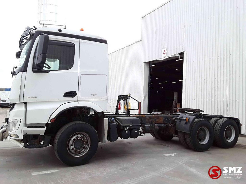 Mercedes-Benz Arocs 3351 lames steel - Tractor truck: picture 5 Mercedes-Benz Arocs 3351 lames steel - Tractor truck: picture 5