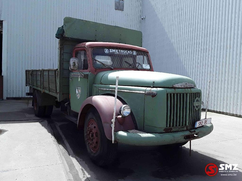 Volvo - Dropside/ Flatbed truck: picture 1 Volvo - Dropside/ Flatbed truck: picture 1