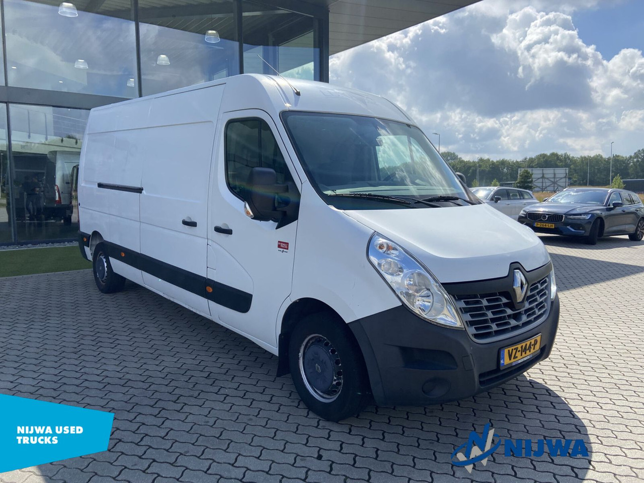 Renault MASTER 130 L3H2 Geïsoleerde bak + koeling Kasten - Panel van: picture 2 Renault MASTER 130 L3H2 Geïsoleerde bak + koeling Kasten - Panel van: picture 2