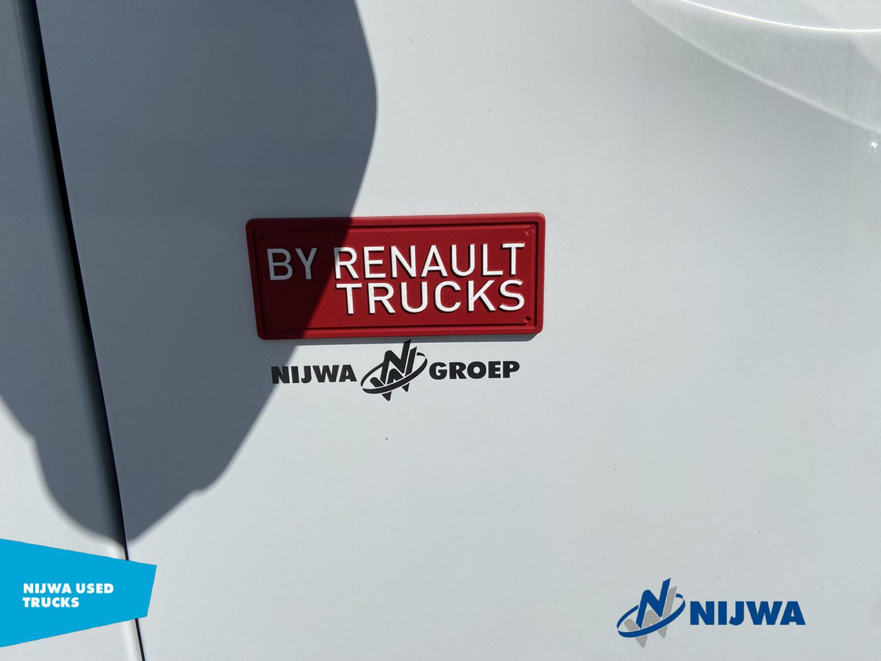 Renault MASTER 130 L3H2 Geïsoleerde bak + koeling Kasten - Panel van: picture 5 Renault MASTER 130 L3H2 Geïsoleerde bak + koeling Kasten - Panel van: picture 5