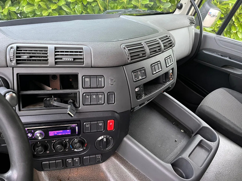 Tractor truck DAF CF 400 FT Euro6: picture 6