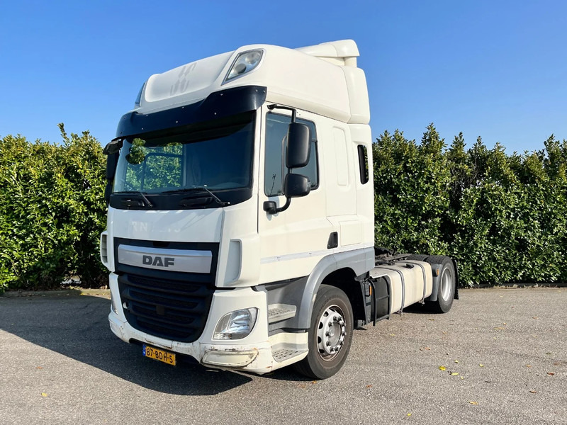 DAF CF 400 FT SC Euro6 - Tractor truck: picture 2 DAF CF 400 FT SC Euro6 - Tractor truck: picture 2