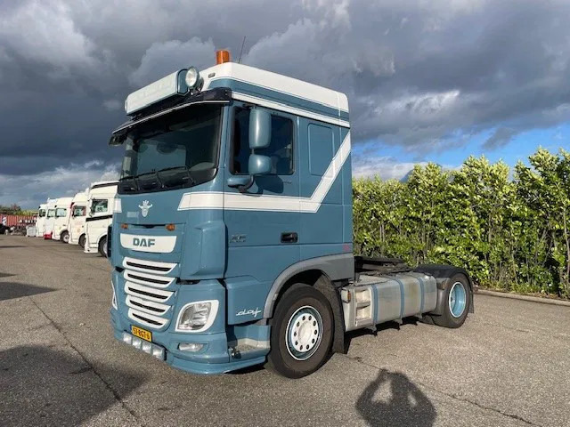 DAF XF 460 FT Euro6 Space Cab - Tractor truck: picture 2 DAF XF 460 FT Euro6 Space Cab - Tractor truck: picture 2
