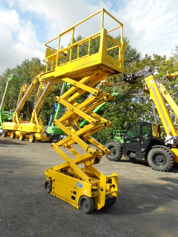 Genie GS 1930, Scherenarbeitsbühne Genie 8 m - Scissor lift: picture 4 Genie GS 1930, Scherenarbeitsbühne Genie 8 m - Scissor lift: picture 4