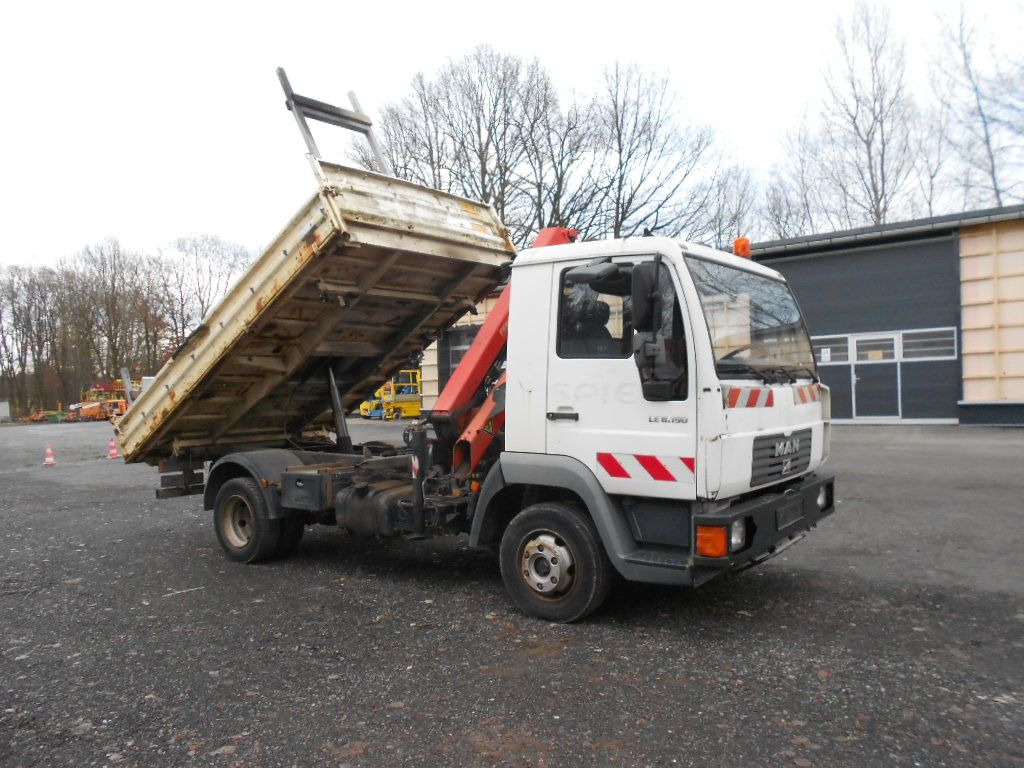 MAN MAN LE8.150 mit Palfinger PKG7001 MAN LE8.150 mit Palfinger PKG7001 - Tipper, Crane truck: picture 2 MAN MAN LE8.150 mit Palfinger PKG7001 MAN LE8.150 mit Palfinger PKG7001 - Tipper, Crane truck: picture 2