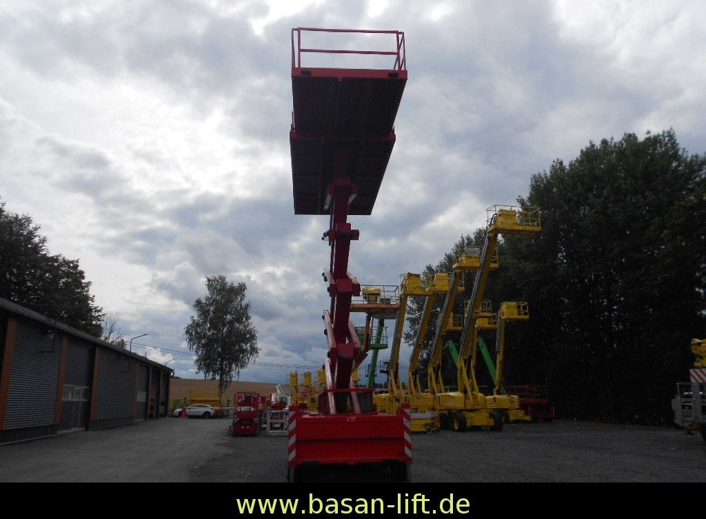 Scherenarbeitsbühne Liftlux SL205-25D4WD, AH 22 Scherenarbeitsbühne Liftlux SL205-25D4WD, AH 22 - Scissor lift: picture 3 Scherenarbeitsbühne Liftlux SL205-25D4WD, AH 22 Scherenarbeitsbühne Liftlux SL205-25D4WD, AH 22 - Scissor lift: picture 3