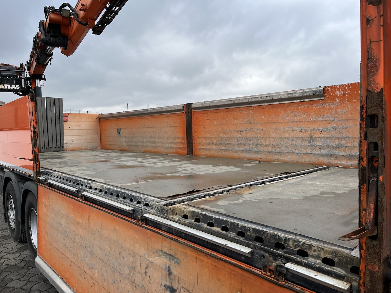 MAN TGX 26.480 6x2  Atlas 145.2 Baustoff - Crane truck, Dropside/ Flatbed truck: picture 5 MAN TGX 26.480 6x2  Atlas 145.2 Baustoff - Crane truck, Dropside/ Flatbed truck: picture 5