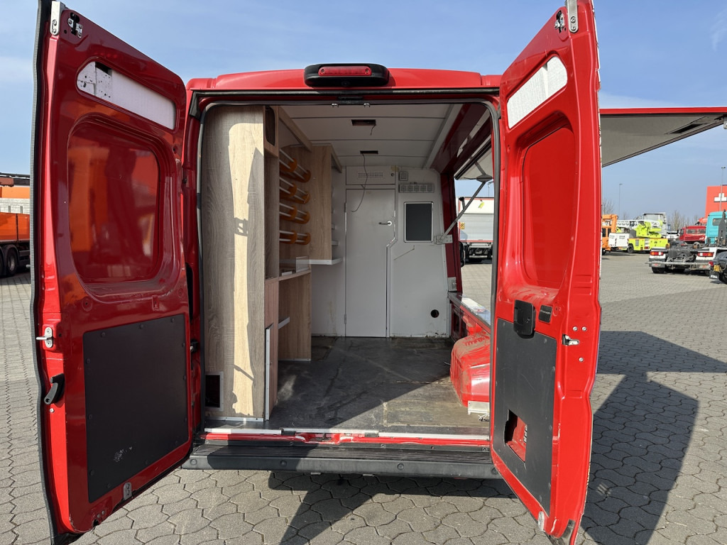 Peugeot Boxer Verkaufsfahrzeug Foodtruck - Vending truck: picture 4 Peugeot Boxer Verkaufsfahrzeug Foodtruck - Vending truck: picture 4