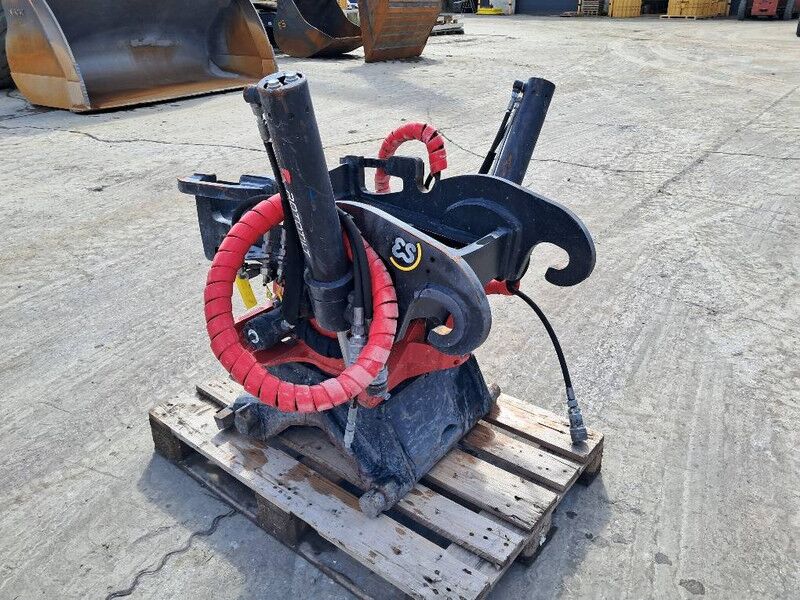 ROTOTILT R4 - Attachment for Construction machinery: picture 1 ROTOTILT R4 - Attachment for Construction machinery: picture 1