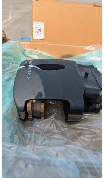 Komatsu HD605-5 BRAKE ASSY 561-34-62103 - Brake parts for Construction machinery: picture 3 Komatsu HD605-5 BRAKE ASSY 561-34-62103 - Brake parts for Construction machinery: picture 3