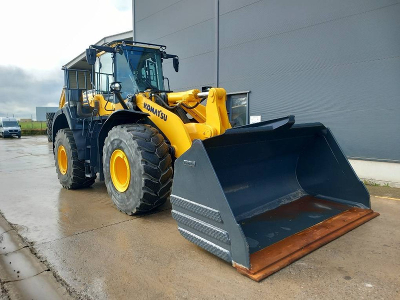 Komatsu WA480-8E0 - Wheel loader: picture 1 Komatsu WA480-8E0 - Wheel loader: picture 1