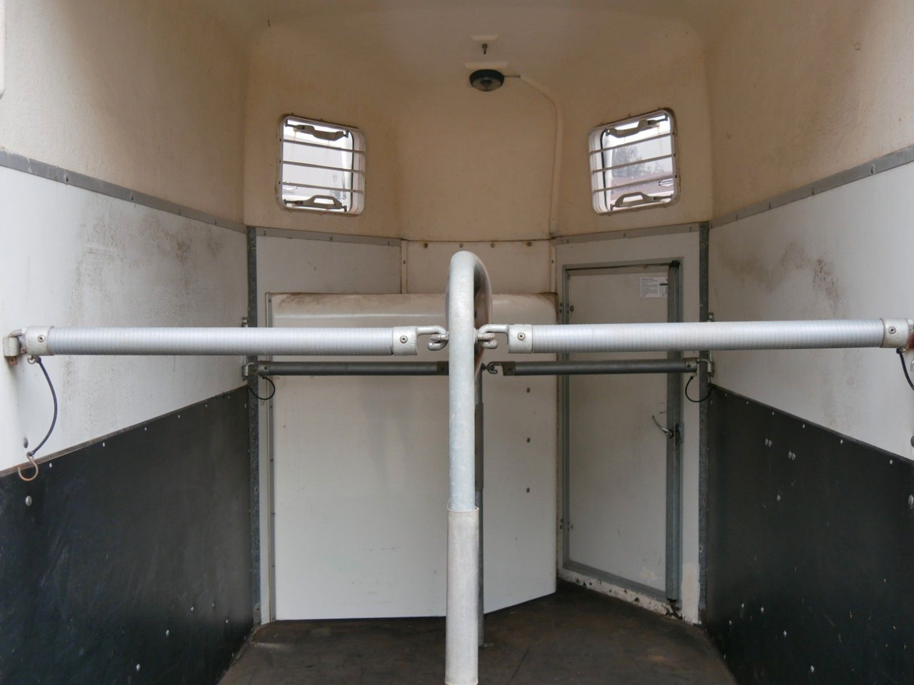 Böckmann Duo mit Sattelkammer - Livestock trailer: picture 4 Böckmann Duo mit Sattelkammer - Livestock trailer: picture 4