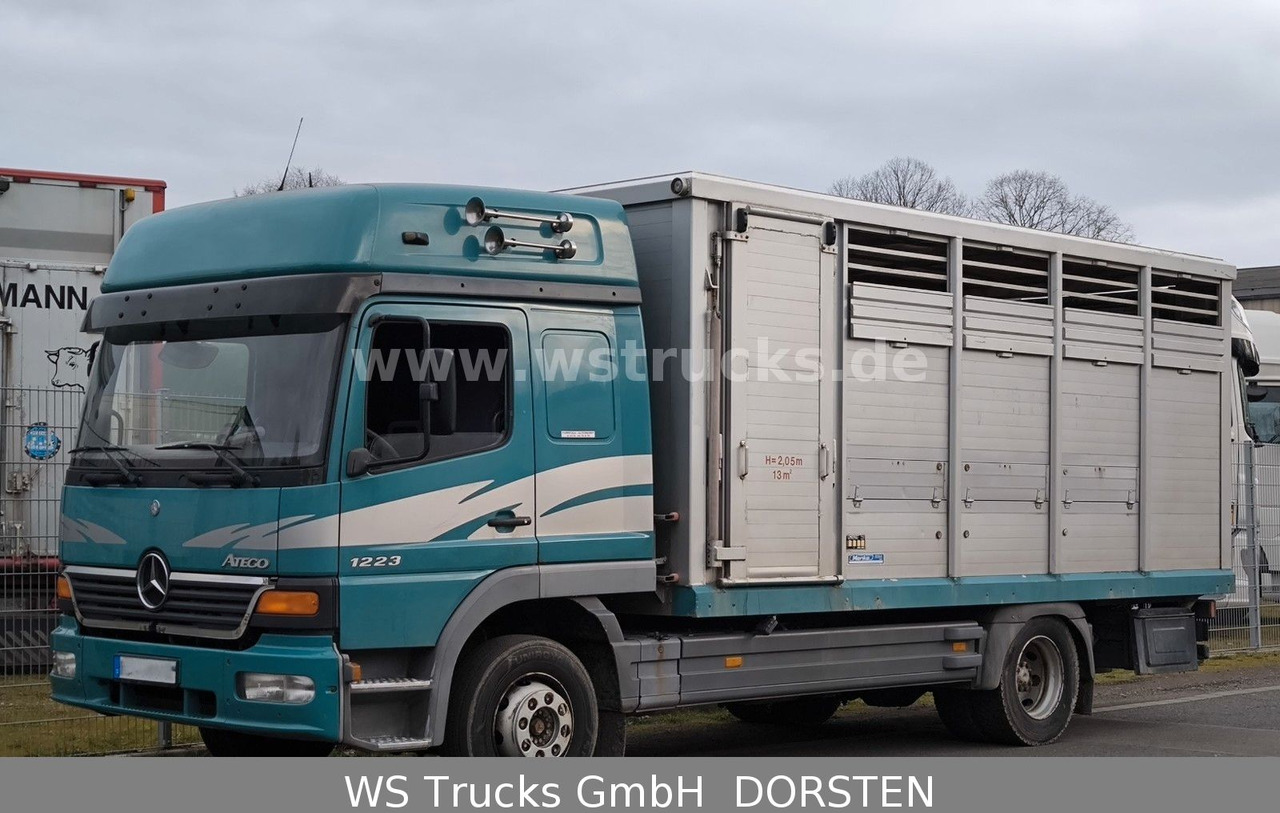 Mercedes-Benz Atego 1223 1 Stock Hohe Gitter Viehtransporter - Horse truck: picture 2 Mercedes-Benz Atego 1223 1 Stock Hohe Gitter Viehtransporter - Horse truck: picture 2